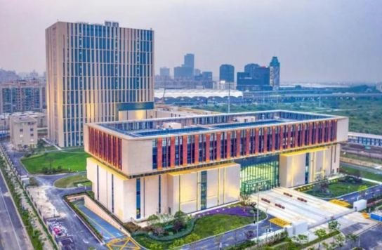 除夕幽默搞笑拜年祝福短信，除夕幽默搞笑拜年祝福短信图片（别样的年关 新春的慰语）