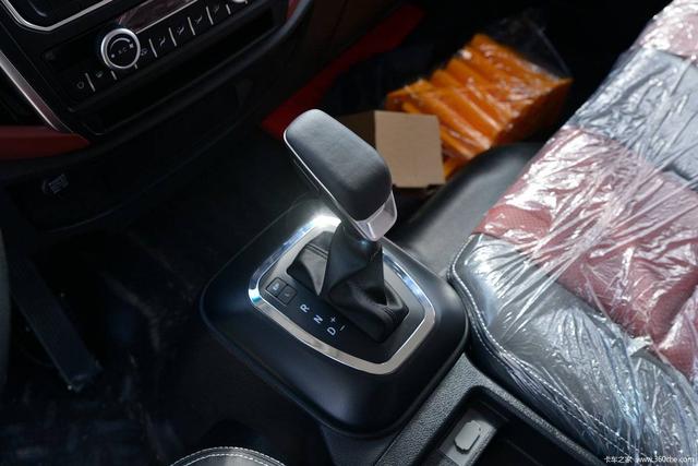 k开头的是什么车，k开头的是什么车（德龙K5000和快运H300）