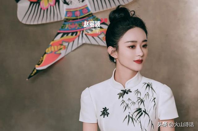 赵丽颖会唱歌吗，赵丽颖2006年唱歌（赵丽颖献唱春晚）