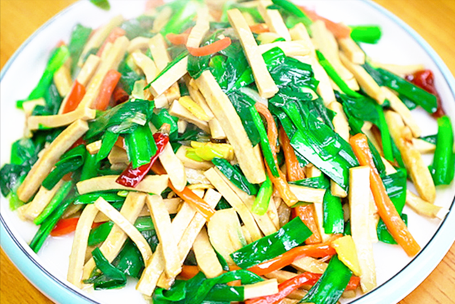 韭菜炒什么好吃，韭菜配哪些菜炒好吃（5种做法，鲜香美味顿顿光盘）