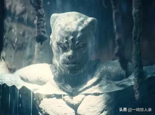 盗墓笔记十大凶物排行，盗墓笔记十大恐怖怪物 听起来就不寒而栗（盘点盗墓笔记中最恐怖的十大怪物）