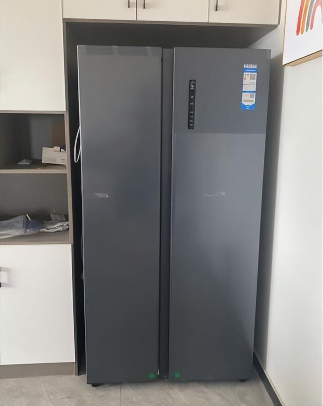 海尔冰箱尺寸大全，海尔冰箱尺寸（600升以上大容量冰箱怎么选）