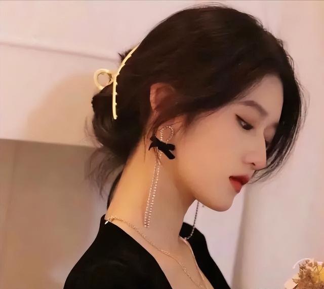 适合发圈文案，取悦自己，快乐生活