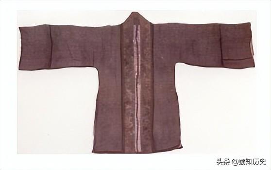 明朝妇女服饰的介绍，明朝女性服饰（比西式婚纱更雍容华贵的凤冠霞帔）