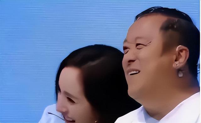 杨幂 绯闻女孩，她跟这些男明星都有过暧昧行为（\