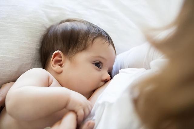 新生儿如何进行人工喂养，新生婴儿人工喂养的正确方法（宝宝才能少生病：关于哺乳）