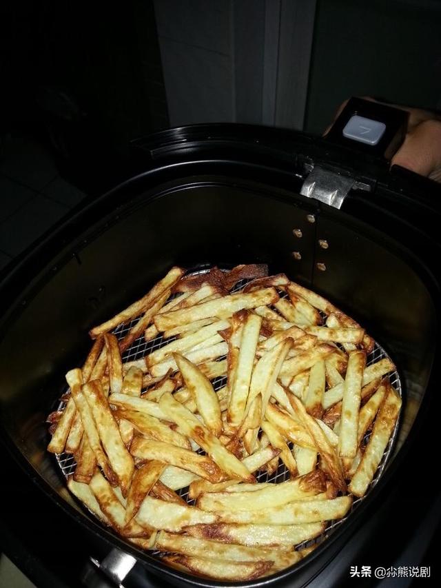 空气炸锅怎么用，空气炸锅使用（空气炸锅的使用方法）