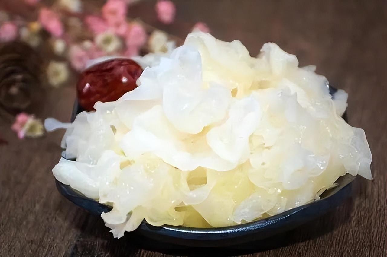 妇女的年龄标准，法律规定多少岁以上的女性是妇女（“3松2大1痛”很突出）