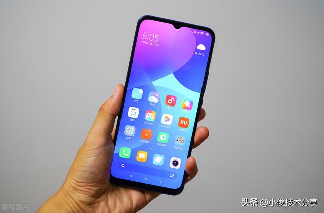 手机熄灭屏幕怎么显示时间，手机息屏状态下如何显示时间（小米手机居然可以“息屏显示时间”）