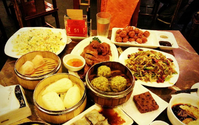 毛利润的定义是什么，毛利润指什么（餐厅调整菜品结构让利润翻倍的六大方法）