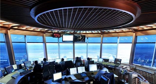 中国民用航空大学，中国民用航空飞行学院是几本大学（中国民航大学在津高考招生）