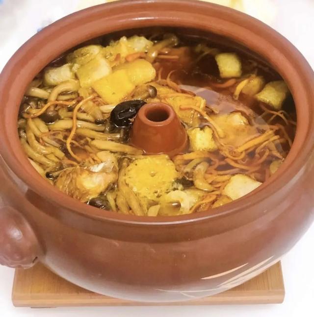 云南的特色美食有哪些，云南美食推荐：11种云南美食