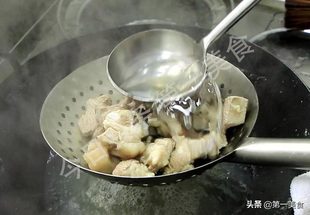 羊脚怎么做才好吃，羊脚怎么做才更好吃（冬天最适合吃羊肉）