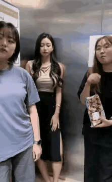 腰上系红绳是什么意思，腰系红绳所蕴含的寓意（“姑娘腰上绑红绳）