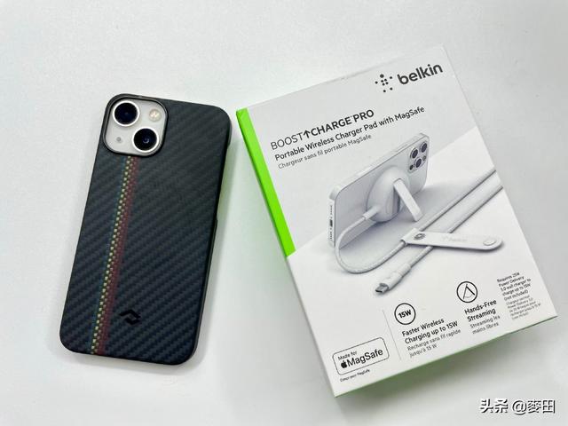 苹果手机无线充电，苹果x怎么无线充电（iPhone13）