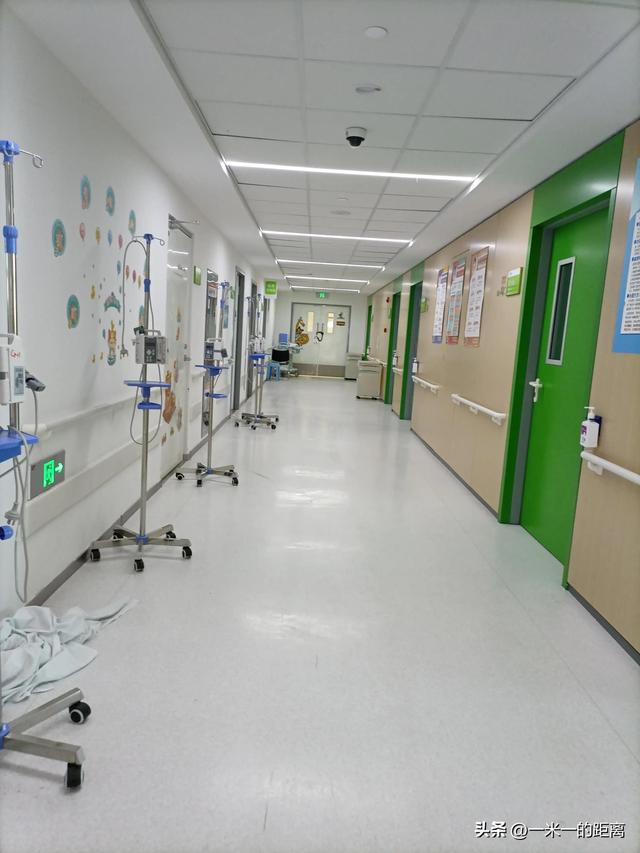 婴儿睡觉时呼吸急促，婴儿睡觉呼吸急促怎么办（呼吸急促喘不上来气我惊慌失措）