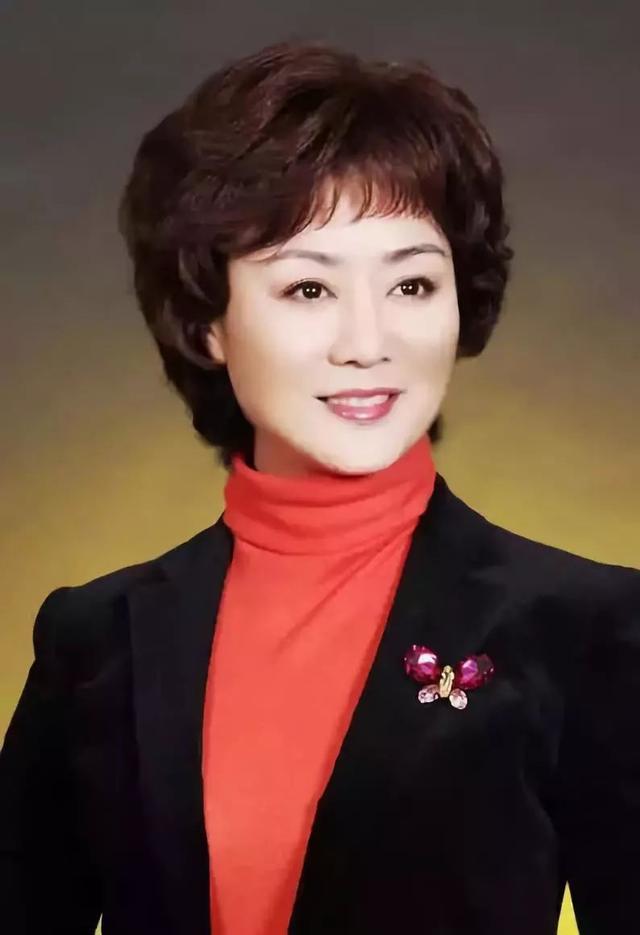 京剧演员李胜素结过几次婚，分别是哪几位男性，京剧演员李胜素结过几次婚（6位农村走出来的著名演员）