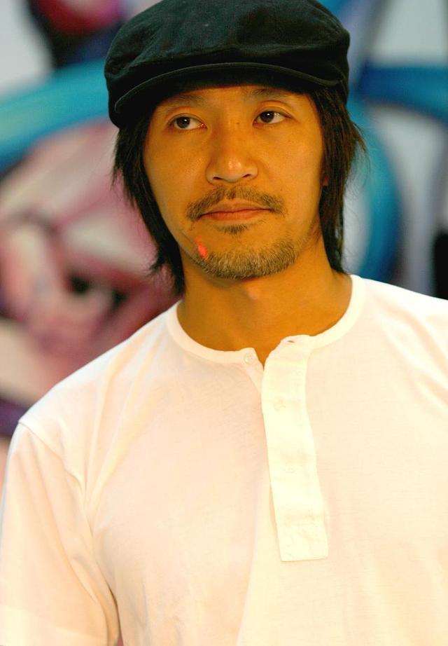 周星驰真实人品怎么样，冯小刚评价周星驰