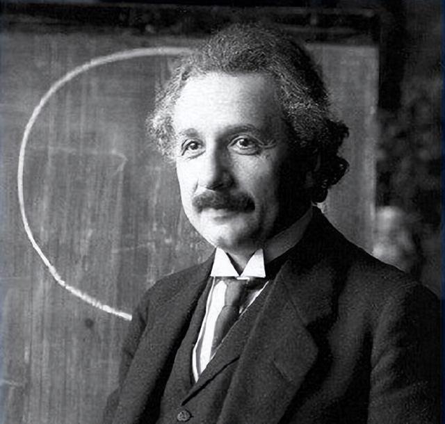 宇宙的造物主是谁，变形金刚4里说的造物主是谁（爱因斯坦的怀疑或许是对的）