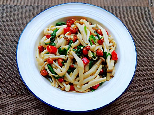 上海青煮多久能熟，上海青煮多久能熟有毒吗（三伏天别光炒菜炖汤）