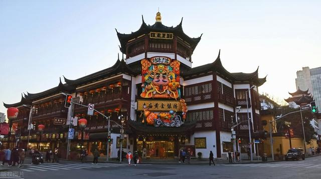 国内知名珠宝品牌你知道几个呢，买珠宝选什么牌子好