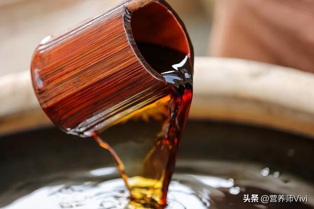 如何选购健康安全酱油，挑选健康酱油八要素！（提醒：挑选酱油牢记这4点）