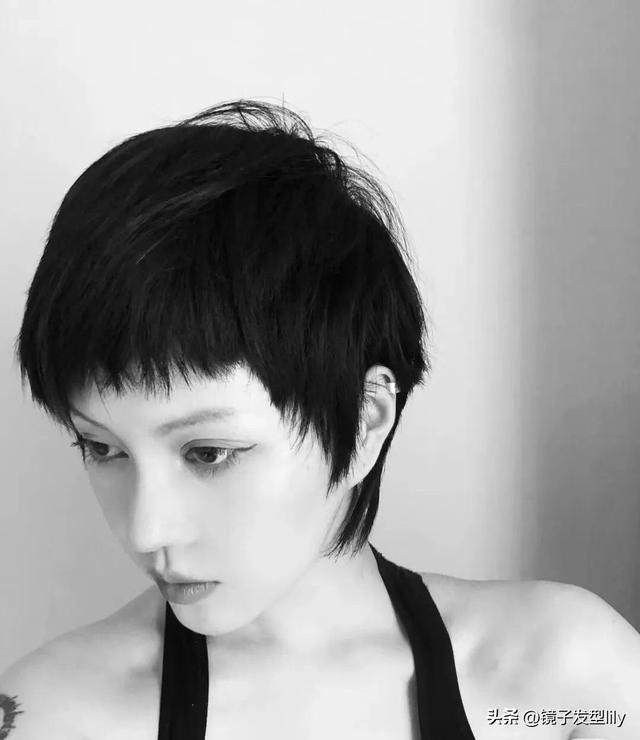 好看又容易打理的刘海，新人气发型14款