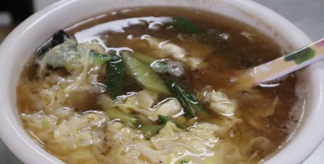 酱爆洋白菜怎么做，酱爆洋白菜的做法（当地人就好这一口）