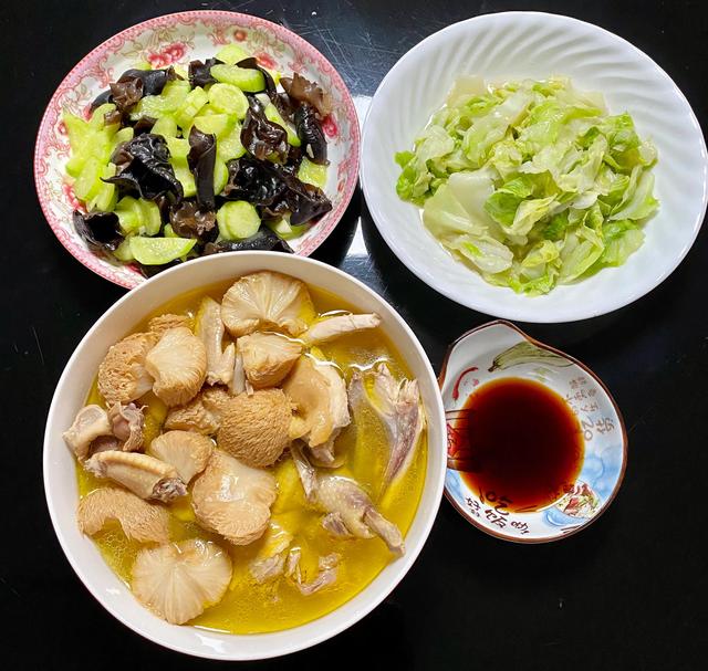 1,夏天晚餐吃什么好:夏季晚餐应该吃什么