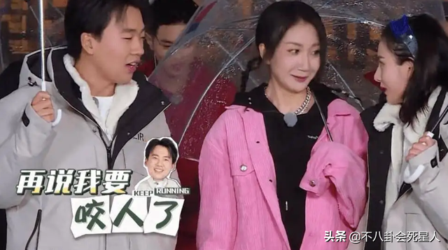 矮个女星谎报身高，穿高跷、垫木板、踩箱子，一拍戏就原形毕露