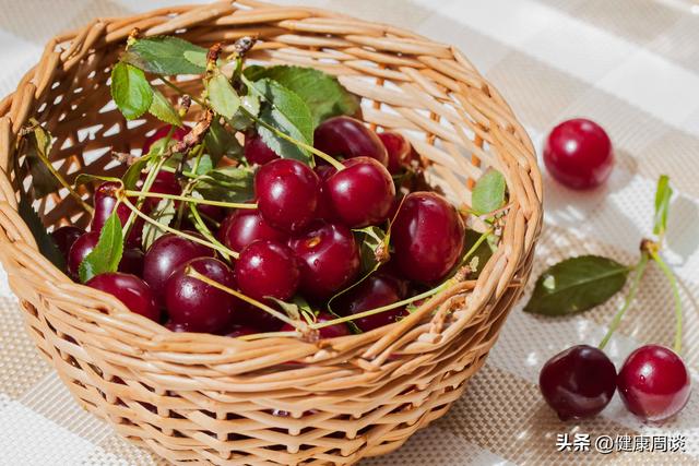 水果糖分排行榜，水果糖分排名表（这6款水果不升血糖）