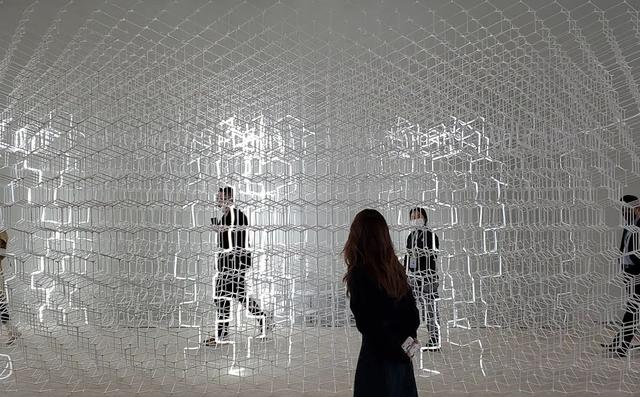 杜邦可丽耐人造石，杜邦可丽耐人造石硬度是多少度（这些设计已经飞越科幻片）