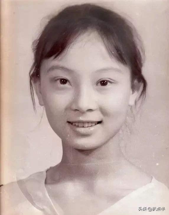 陈数前夫是柳云龙，演员陈数的第一任老公（与二婚男相识15天被求婚、为爱放弃生子）