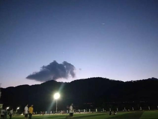 珠江职业技术学院，广州珠江职业技术学院2022年在专科院校中的排名（盘点19所建在大山里的大学）