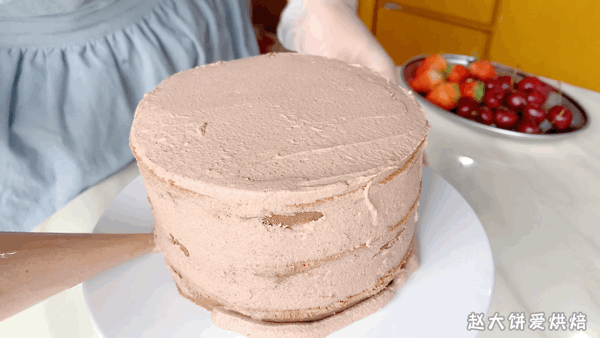 怎样做生日蛋糕，怎样做生日蛋糕的奶油（不用花钱订蛋糕）