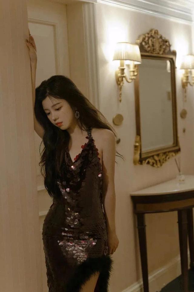 男装与晚礼服的搭配技巧，晚礼服怎么搭配外套（晚礼服穿搭）