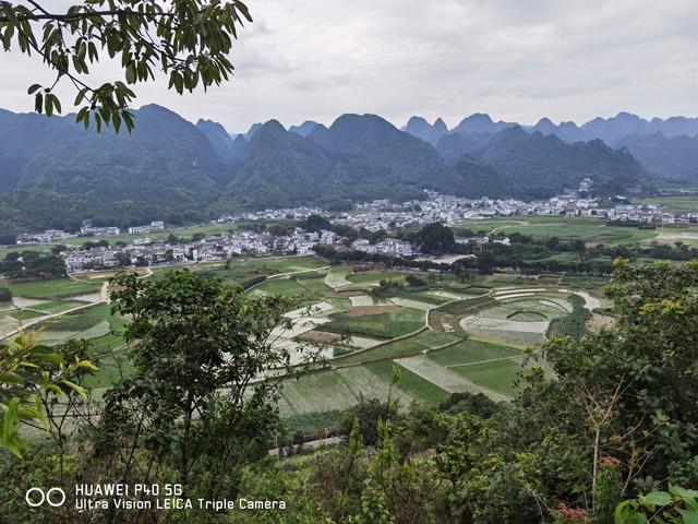 贵州兴义市简介，兴义市简介市区人口（<黔西南布依族苗族自治州>）