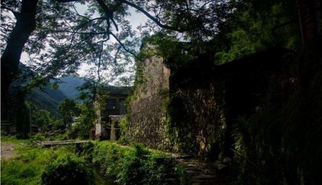 中国最诡异的八件事，中国最诡异的八件事是哪些（中国发生的4大未解之谜）