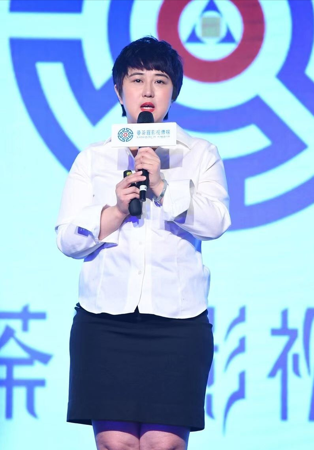 80后女子长相显老，80后气质女性（明明是80后却比继母还显老）