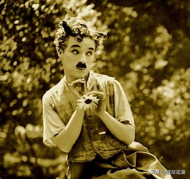世界级喜剧大师你知道他的名字吗，喜剧艺术大师——卓别林