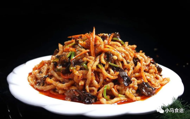 川味红烧肥肠怎么做，川味红烧肥肠的家常做法大全（这些做法值得大家参考）