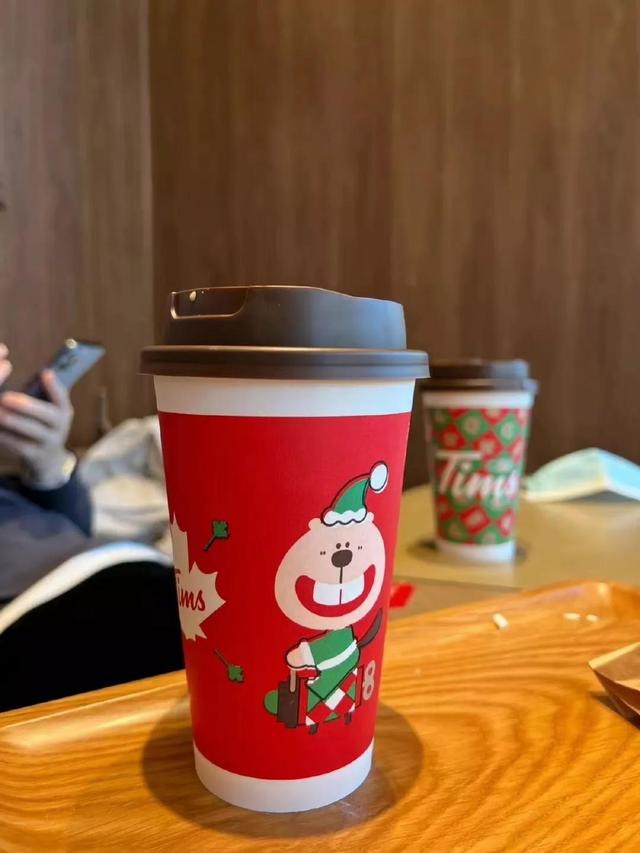 圣诞节背景图，圣诞节背景图 简单（来一组应景的圣诞节图片）