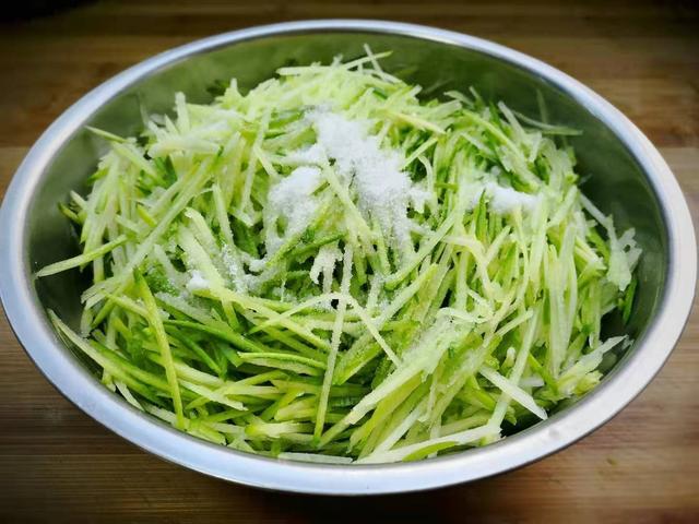 红萝卜的做法大全，红萝卜的做法大全家常菜菜单（推荐6种做法收藏好）