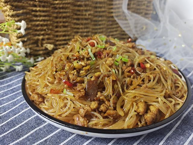 川菜做法大全，川菜做法大全魔芋烧鸭（分享10道家常川菜做法）