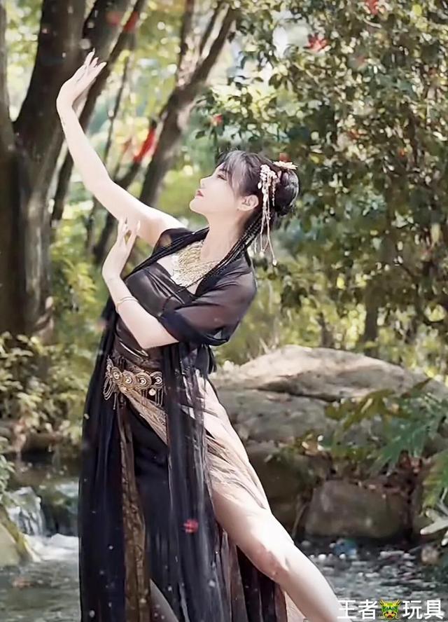 璎珞是什么东西，古代璎珞图片大全（王者玩具-璎珞是啥）