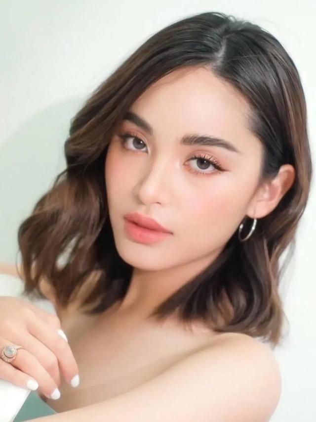 如何化彩妆，如何化彩妆教程视频教程（新手一看就会的4个万能妆容公式）