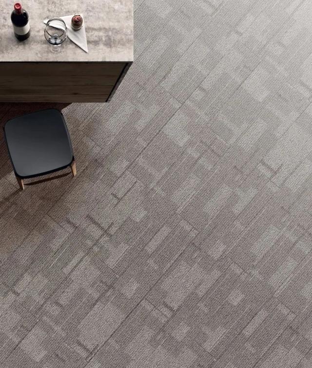 阿姆斯壮地板怎么样，阿姆斯壮pvc地板价格（领略阿姆斯壮塑胶地板之美）