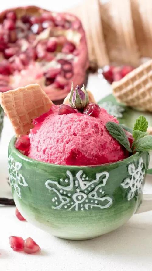 小清新好看的冰淇淋图片大全 夏天就是要来一支冰激凌吃的啊,小清新冰淇淋背景图(冰激凌壁纸:夏日炎炎) 小清新好看的冰淇淋图片大全 夏天就是要来一支冰激凌吃的啊,小清新冰淇淋背景图(冰激凌壁纸:夏日炎炎)