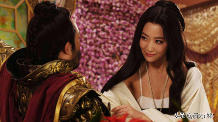 主角穿越隋末和收了萧皇后，穿越隋末收萧皇后的小说（一生历经三朝被六位皇帝看重）