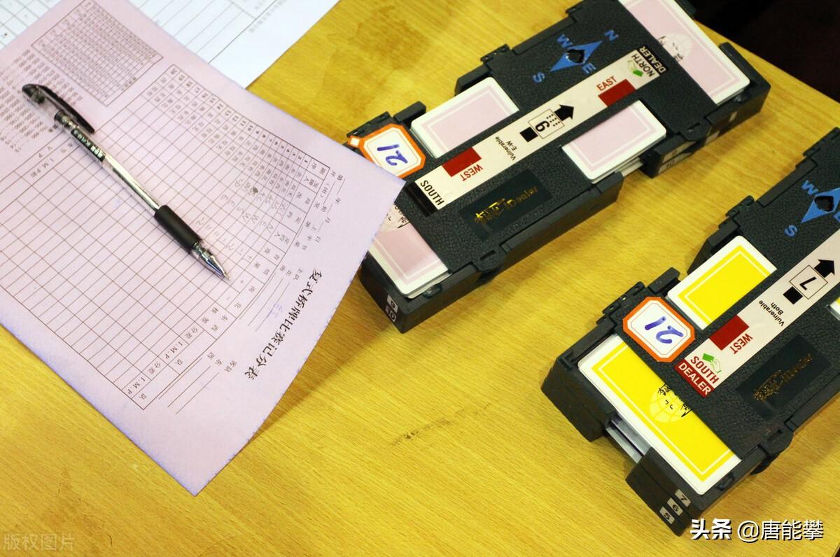 桥牌怎么玩，桥牌怎么玩图片教程（桥牌的快速入门方法）